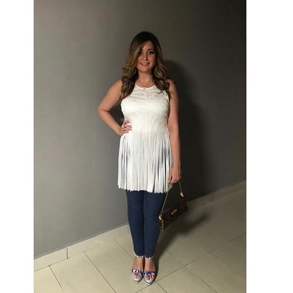 Meet your Posher, Clari - Picture 9 of 14